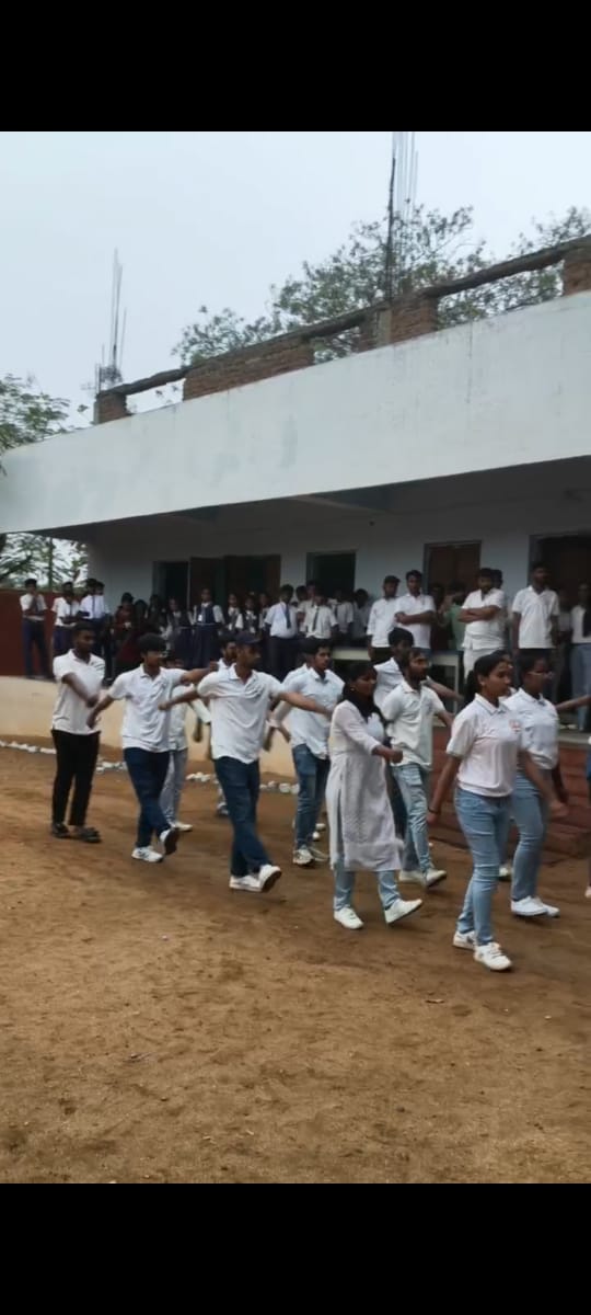 School outreach visit in Potharam